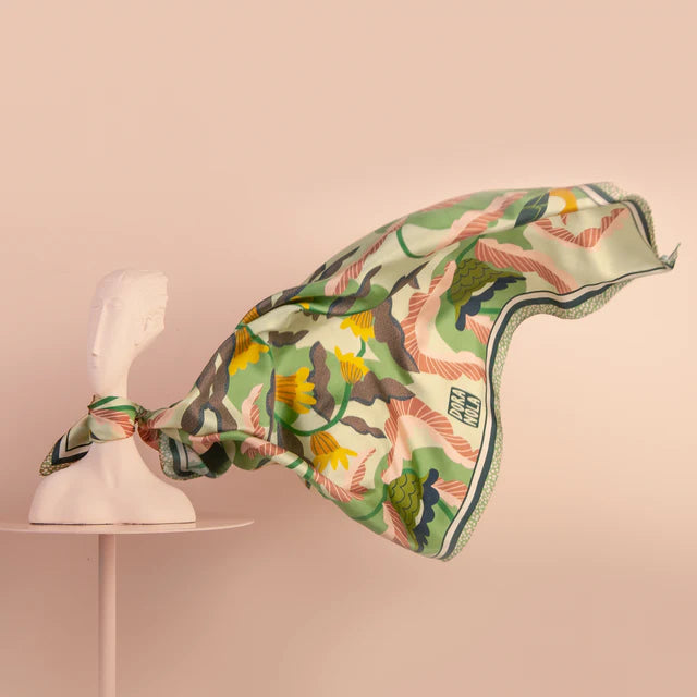 DORA NOLA - Silk scarf - Nana - 36" x 36"