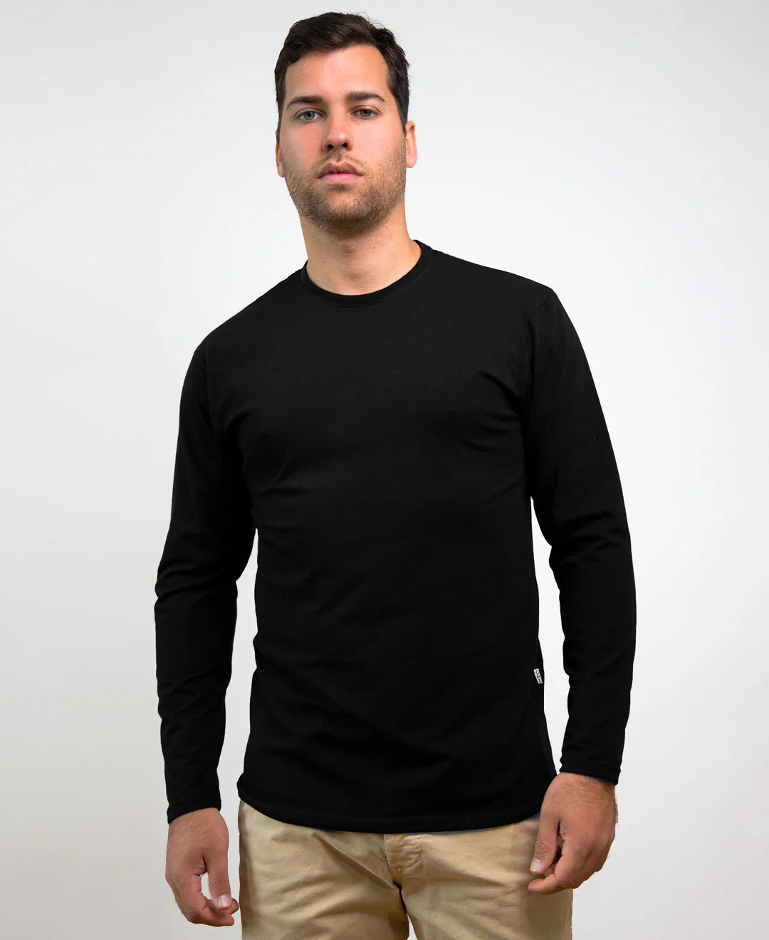 Gaia & Dubos - Le chandail garçonne en coton bio - noir