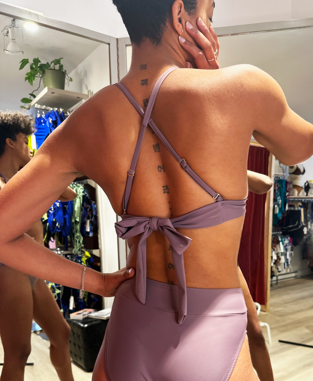 LAUREN - Bikini top in Soft Purple