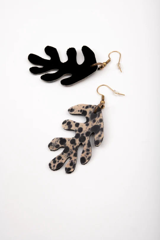 VEINAGE - CORAIL earrings