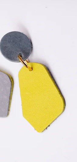 VEINAGE - Earrings - Delima