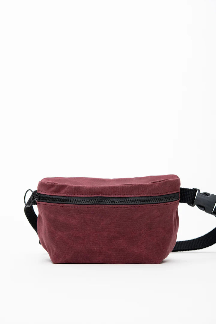 VEINAGE - Pio -  Waterproof waxed cotton fanny pack