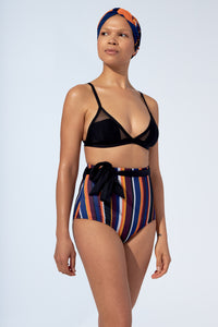 PENELOPE – Bikini top in Black and mesh - Selfish swimwear Top