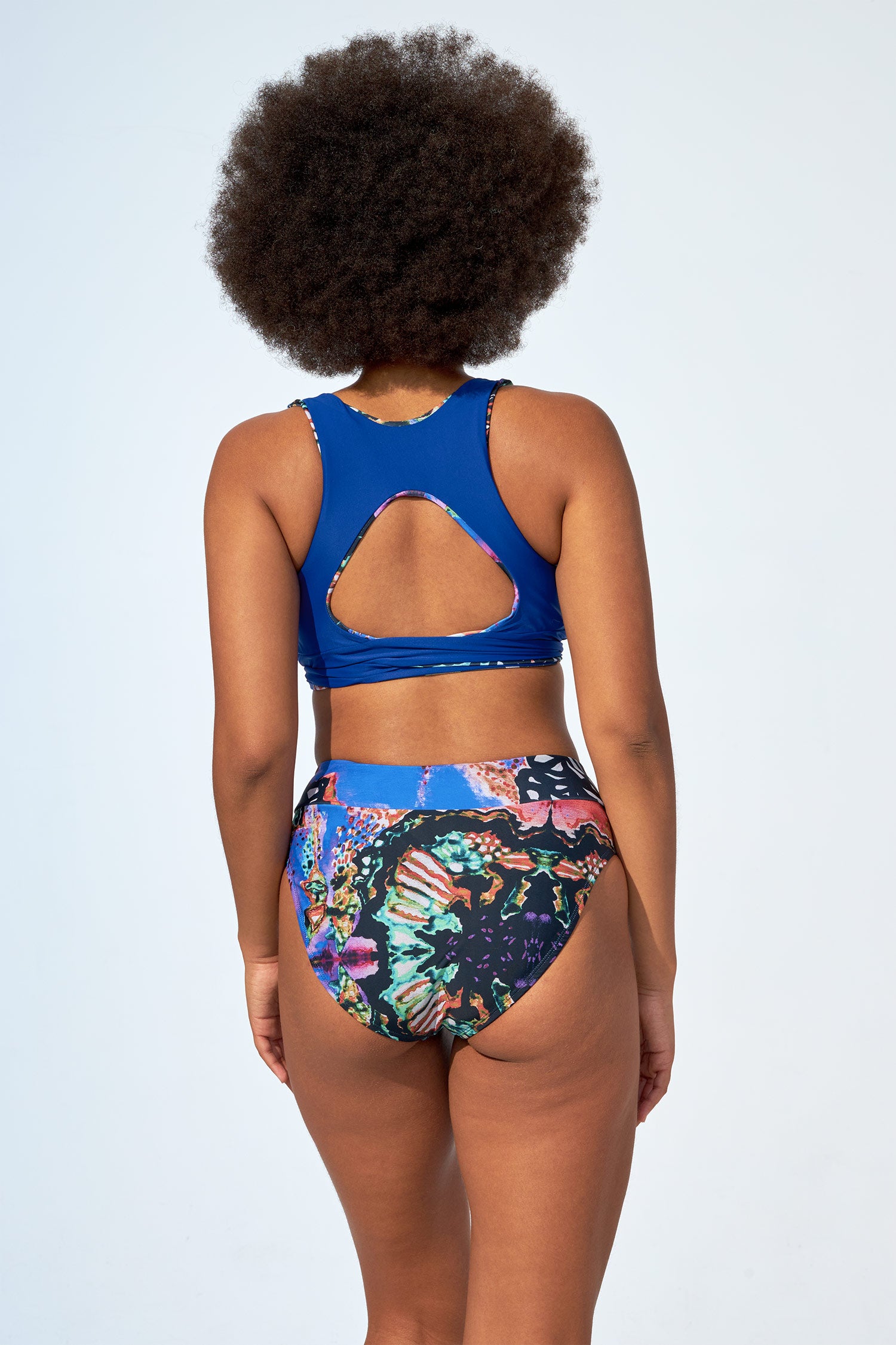 ROXY REVERSIBLE – Bikini top in Navy blue and Oscar print – Selfish swimwear