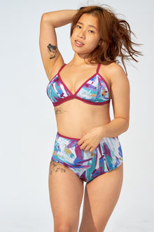 RACHEL REVERSIBLE – Bikini top in Electric pink and Brush stroke